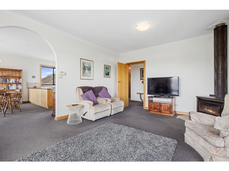 6 Crescent Drive, Margate TAS 7054