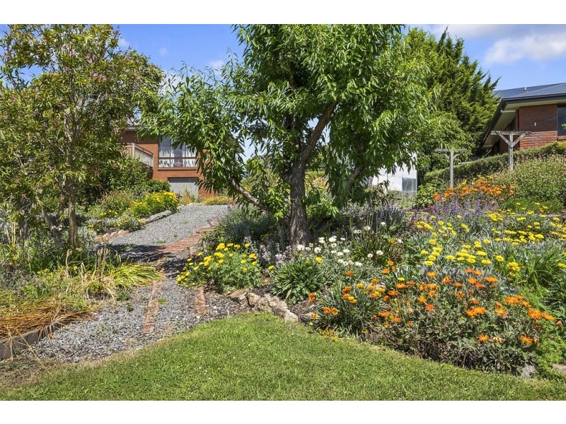 6 Crescent Drive, Margate TAS 7054