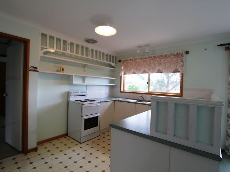 14 Wandanea Place, Margate TAS 7054