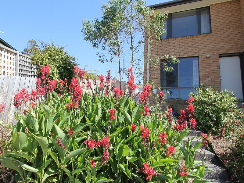 1/12 Opal Drive, Blackmans Bay TAS 7052
