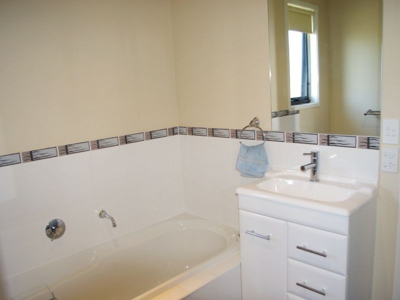 20 Corlacus Drive, Kingston TAS 7050