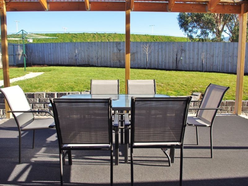 20 Corlacus Drive, Kingston TAS 7050