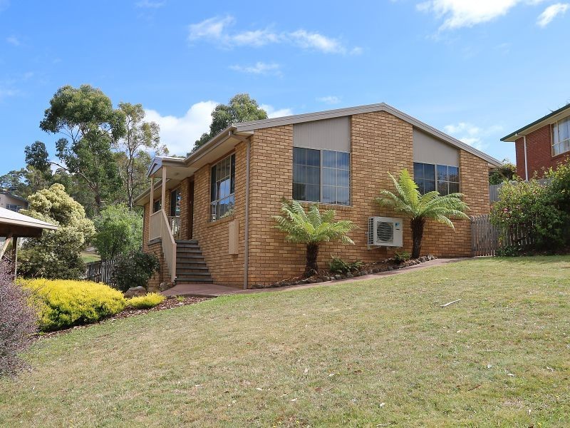 26 Opal Drive, Blackmans Bay TAS 7052