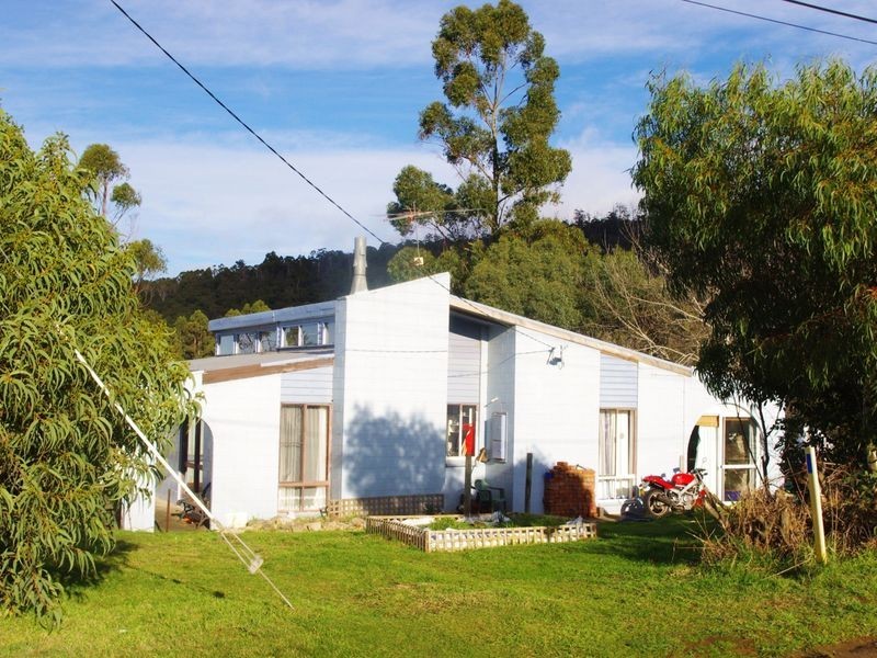 35 Harts Road, Snug TAS 7054