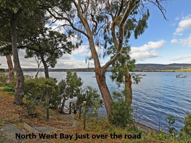 62 Esplanade, Margate TAS 7054