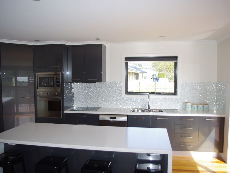 12 Riverstone Close, Snug TAS 7054