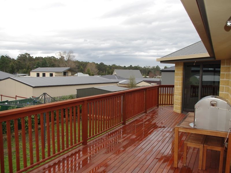 12 Riverstone Close, Snug TAS 7054