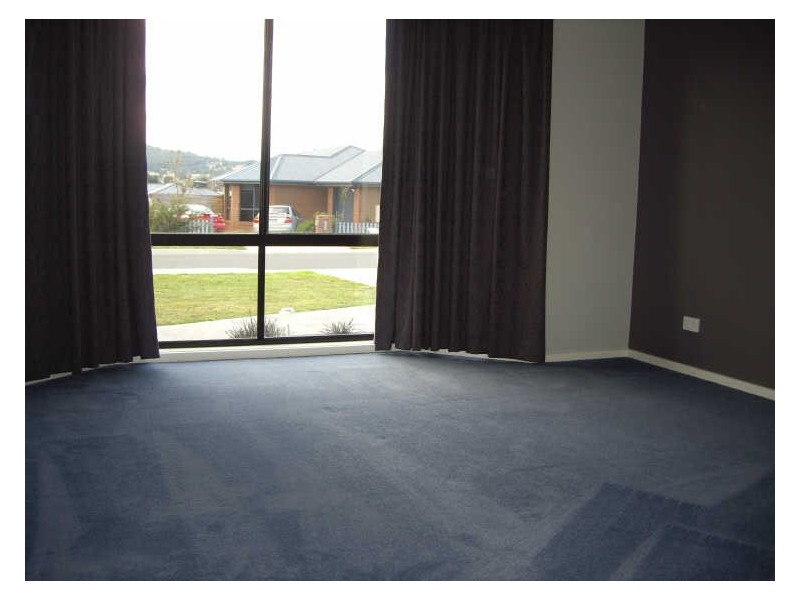 2 Crimson Drive, Margate TAS 7054