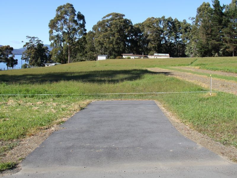 1-5/ Beach Road, Middleton TAS 7163