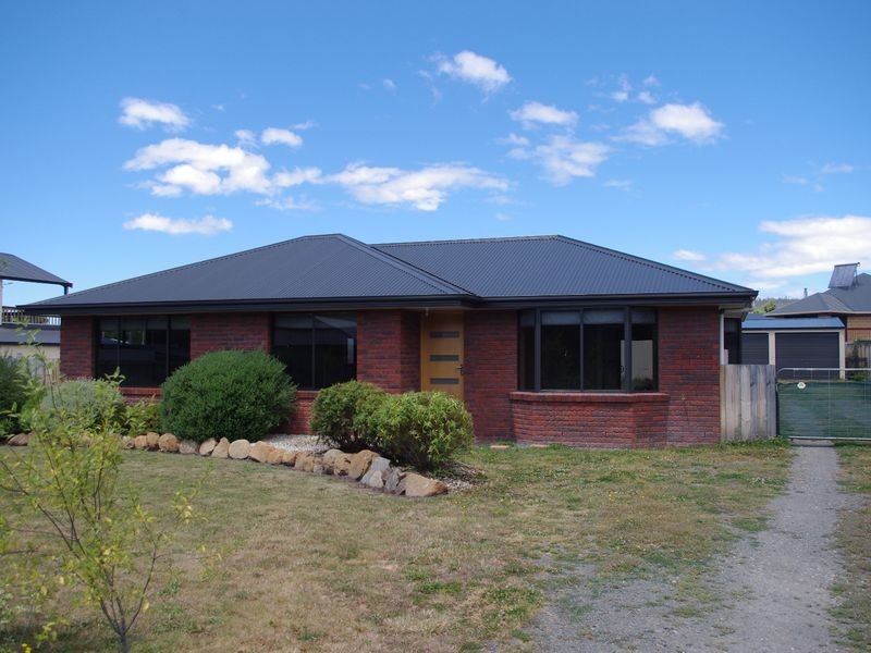 12 Snow Gum Drive, Snug TAS 7054