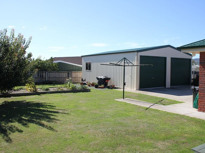 8 Jacaranda Drive, Margate TAS 7054