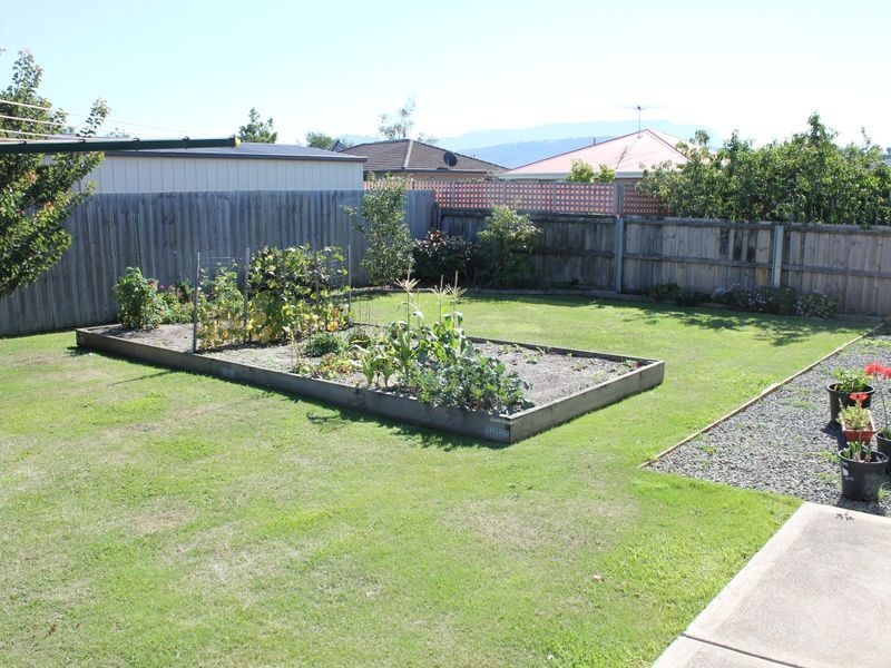 8 Jacaranda Drive, Margate TAS 7054