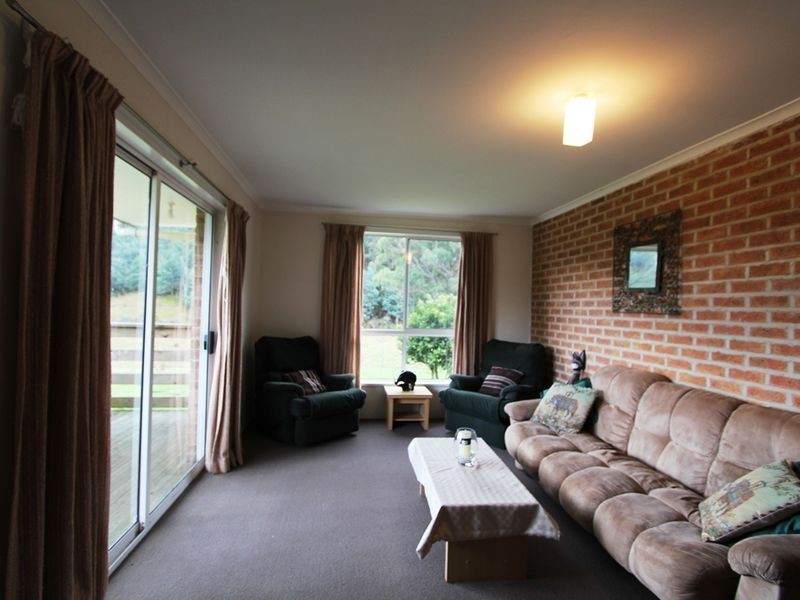 990 Woodbridge Hill Road, Gardners Bay TAS 7112