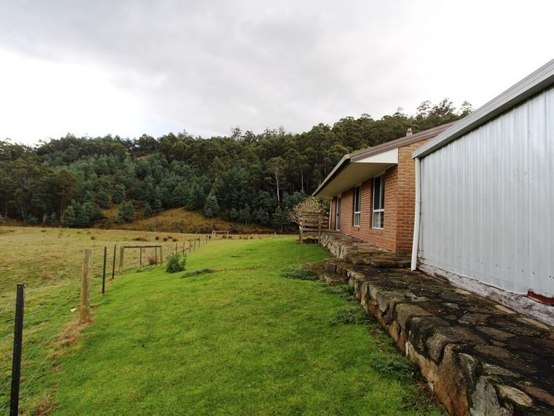 990 Woodbridge Hill Road, Gardners Bay TAS 7112