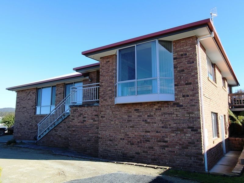 32 Adelong Drive, Kingston TAS 7050