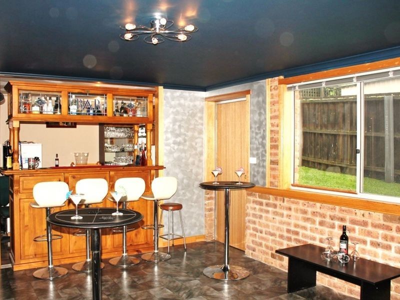32 Adelong Drive, Kingston TAS 7050
