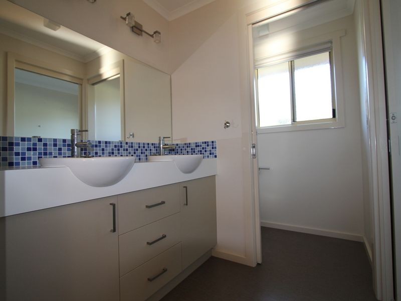 53 Whitewater Crescent, Kingston TAS 7050