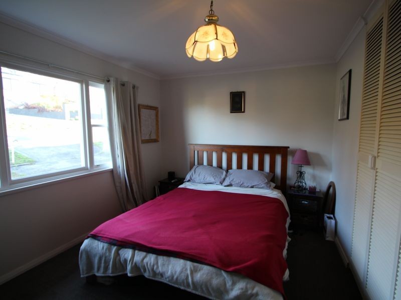 119 Flagstaff Gully Road, Lindisfarne TAS 7015