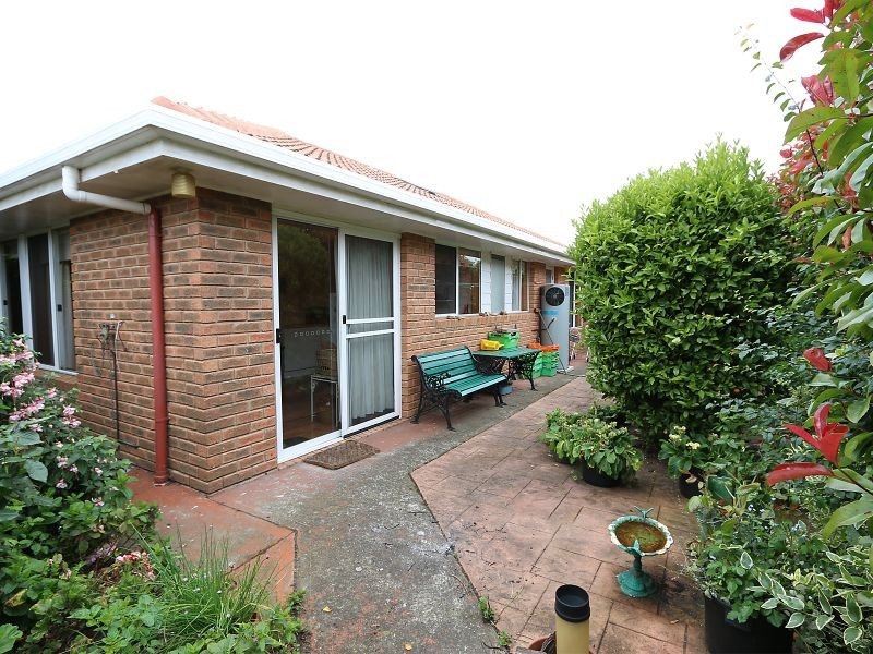 2/83 Beach Road, Margate TAS 7054