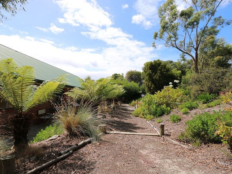 62 Davies Road, Lower Snug TAS 7054