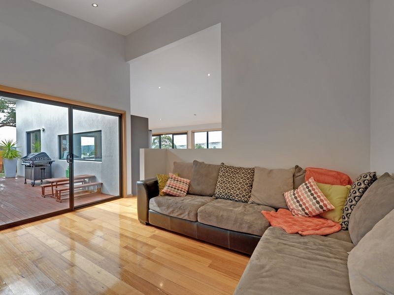 48 Jacaranda Drive, Margate TAS 7054