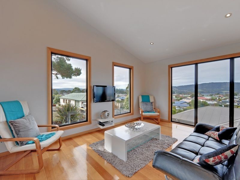 48 Jacaranda Drive, Margate TAS 7054