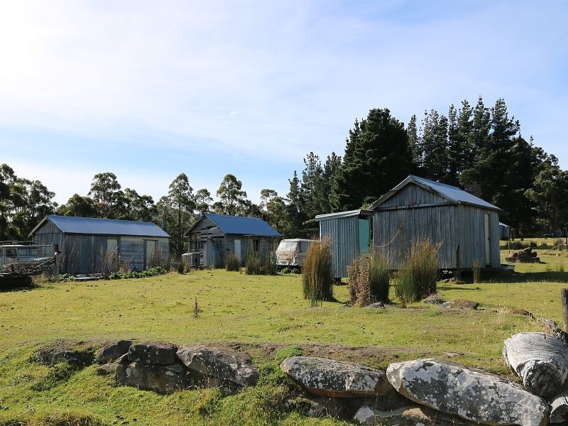 Address Available on Request, Pelverata TAS 7150