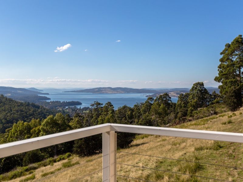 196 Gumpits Road, Birchs Bay TAS 7162