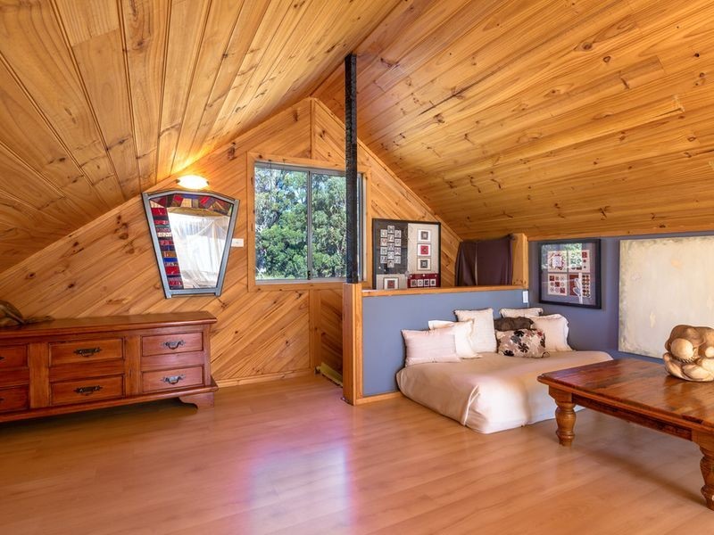 196 Gumpits Road, Birchs Bay TAS 7162