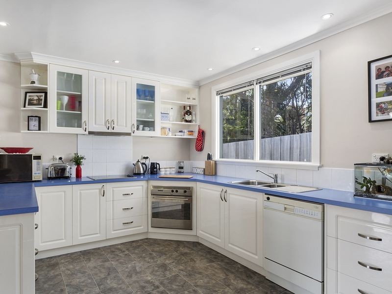 4 Talone Road, Blackmans Bay TAS 7052