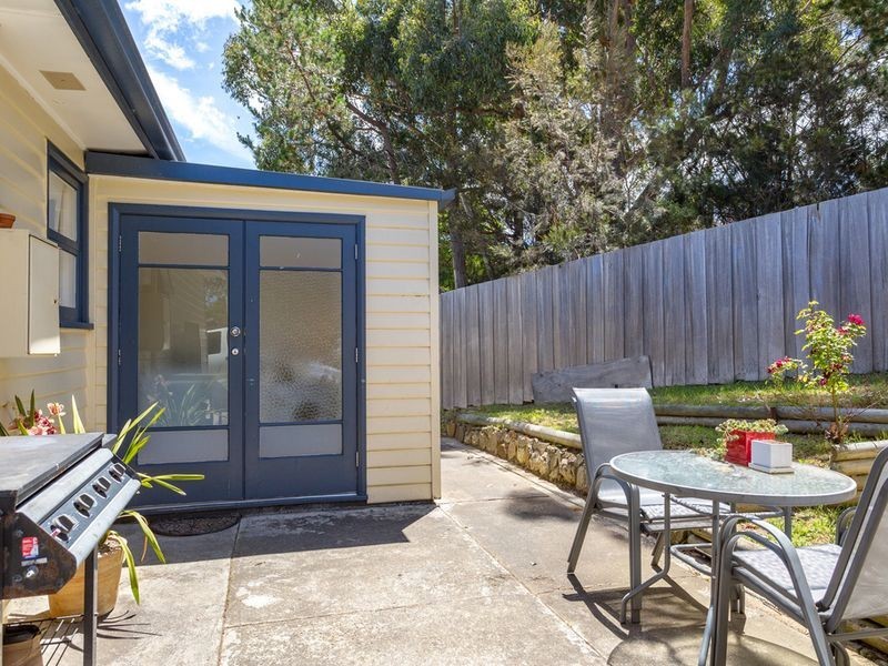 4 Talone Road, Blackmans Bay TAS 7052