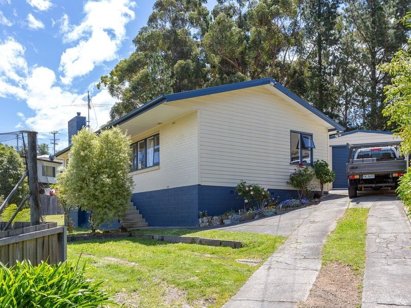 4 Talone Road, Blackmans Bay TAS 7052