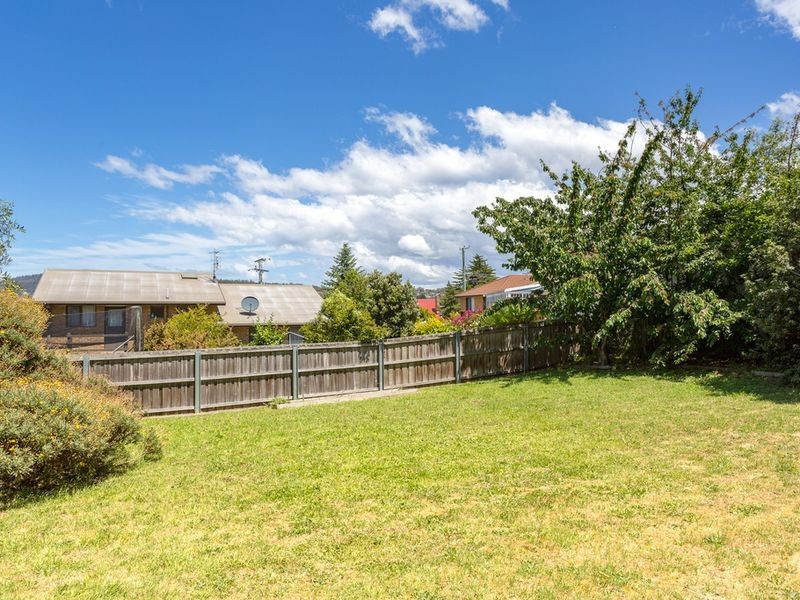 4 Talone Road, Blackmans Bay TAS 7052