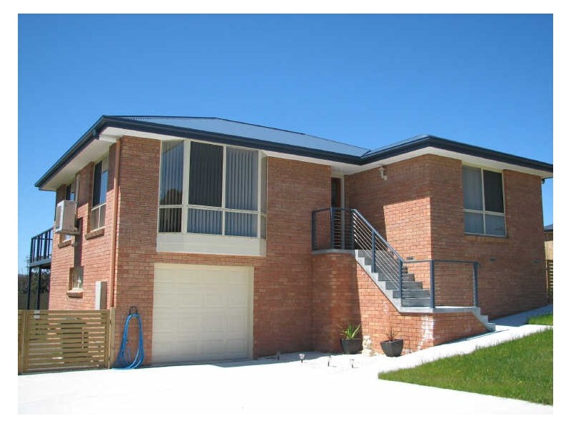 8 Citrus Drive, Margate TAS 7054