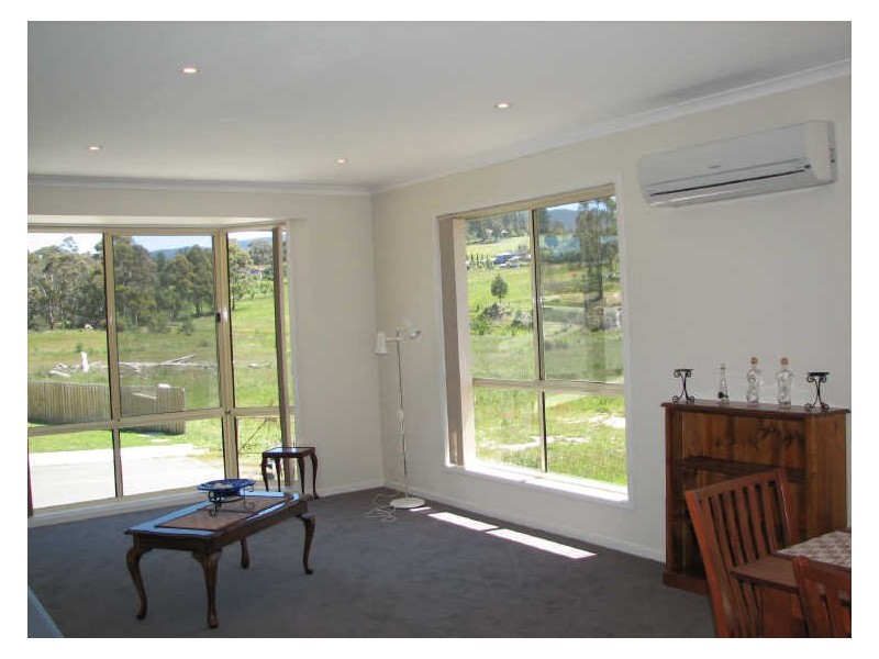 8 Citrus Drive, Margate TAS 7054