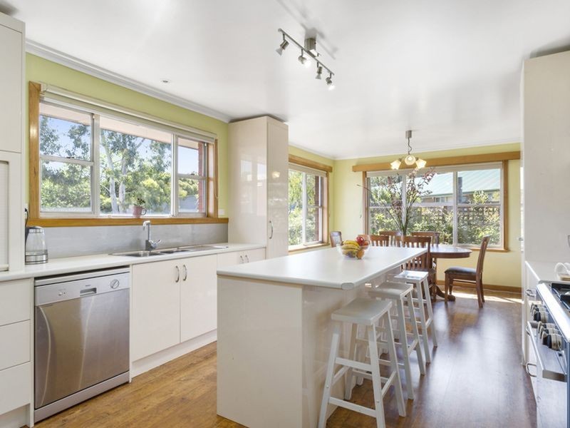 3 Crescent Drive, Margate TAS 7054