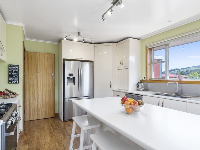 3 Crescent Drive, Margate TAS 7054