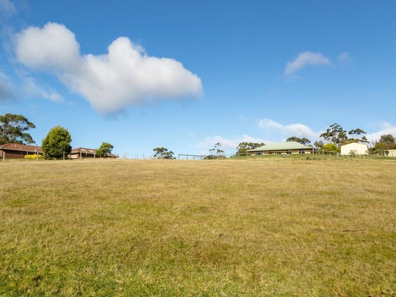 19 Saddle Road, Kettering TAS 7155