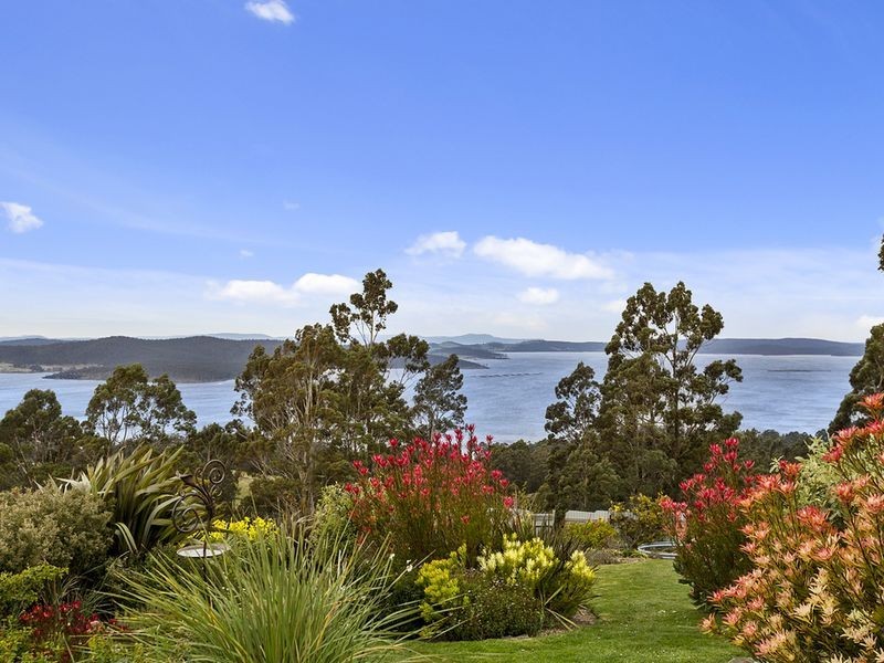 192 Gumpits Road, Birchs Bay TAS 7162