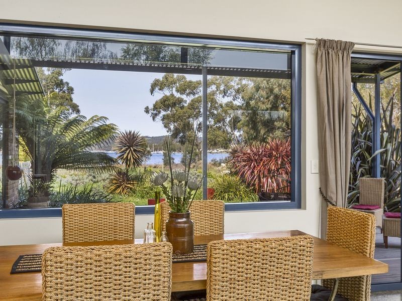 13 Derwent Avenue, Margate TAS 7054
