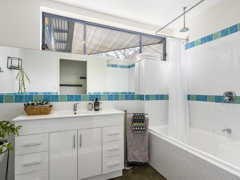 13 Derwent Avenue, Margate TAS 7054