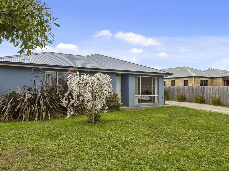 22 Jacaranda Drive, Margate TAS 7054