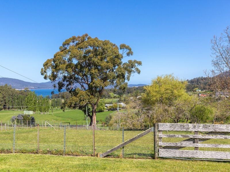 11 Moores Road, Middleton TAS 7163