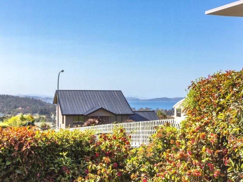 121 Willowbend Road, Kingston TAS 7050