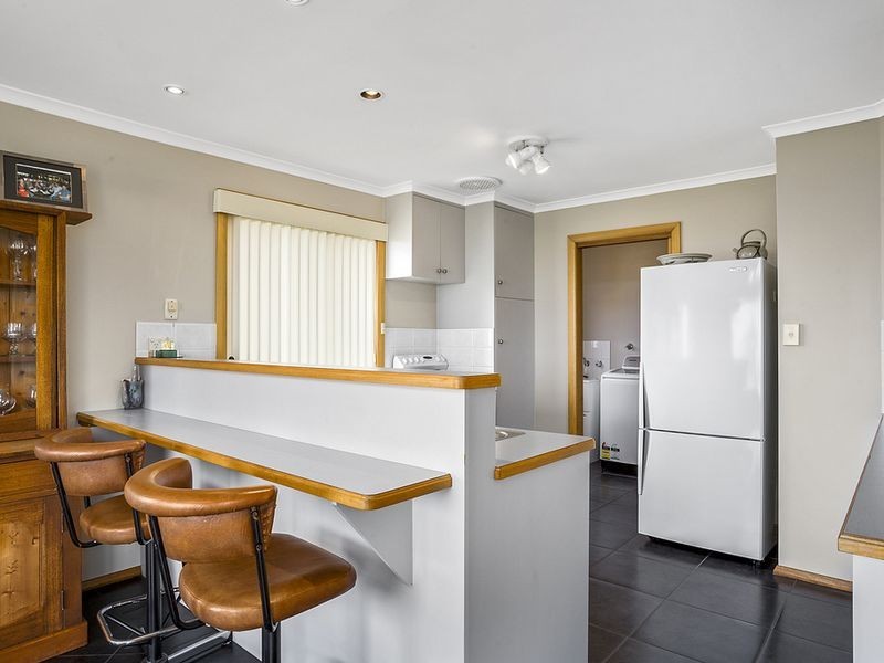 9 Jade Court, Blackmans Bay TAS 7052