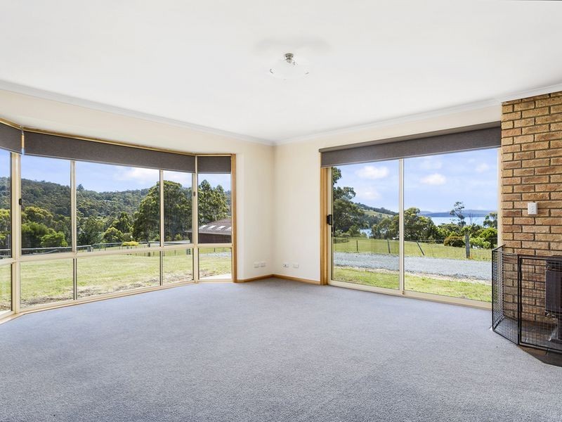 17 Saddle Road, Kettering TAS 7155