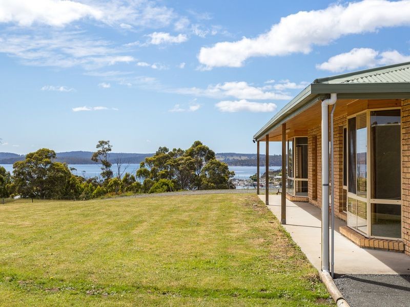 17 Saddle Road, Kettering TAS 7155