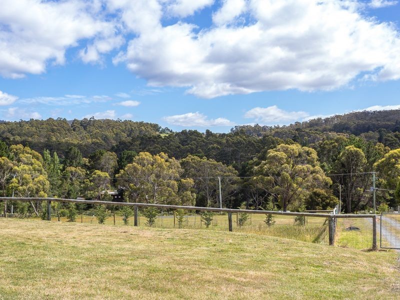 17 Saddle Road, Kettering TAS 7155