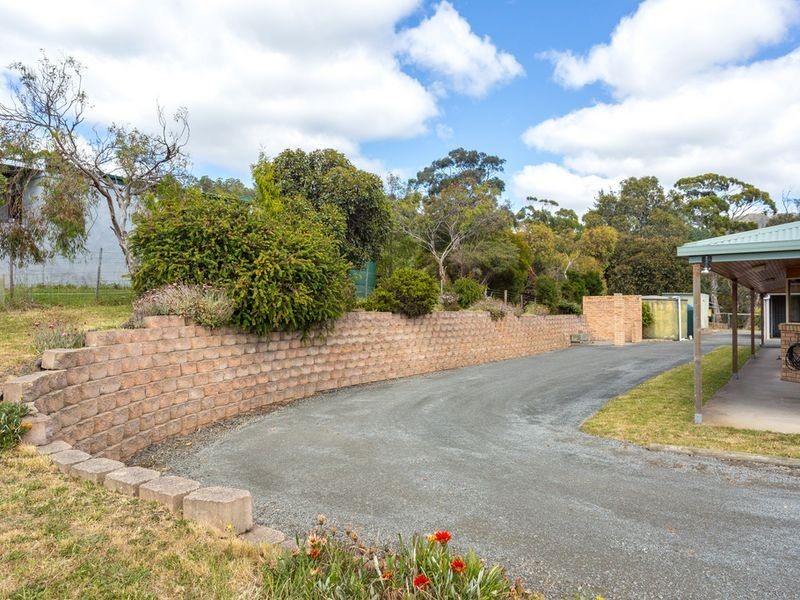 17 Saddle Road, Kettering TAS 7155