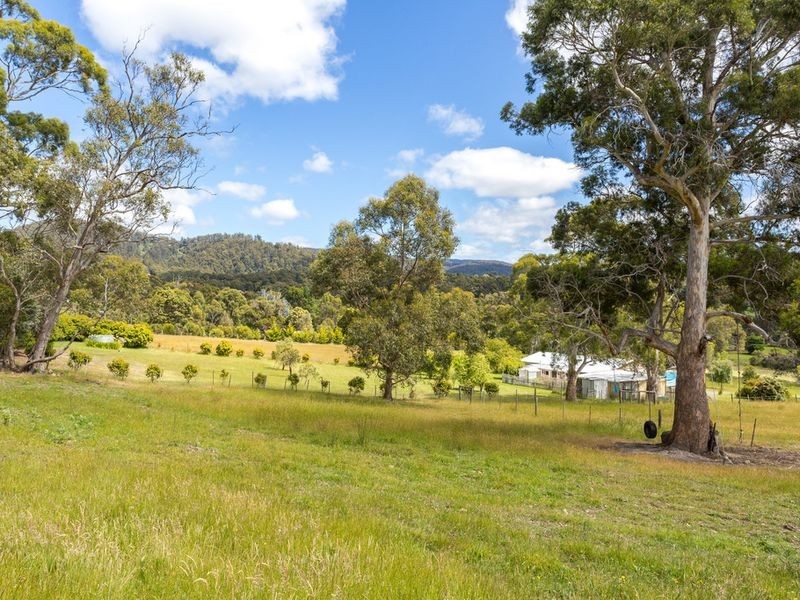 17 Saddle Road, Kettering TAS 7155